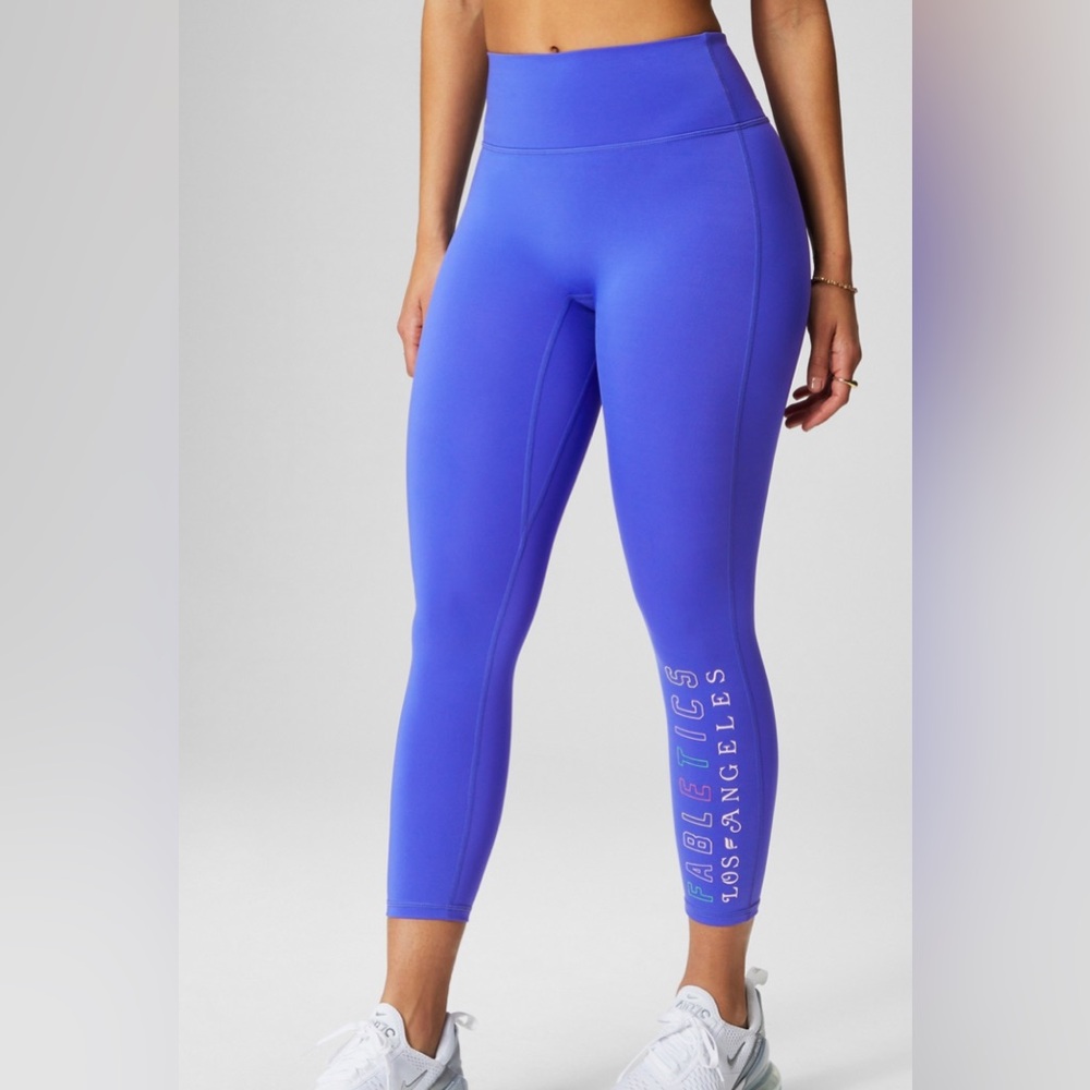 Fabletics Trinity Motion365+High-Waisted Capri/Trinity High Impact Sports Bra - Picture 4 of 15